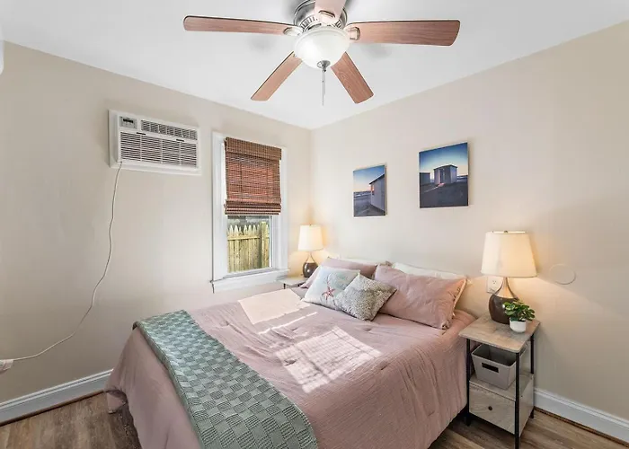 Apartment Parrot Bay 7