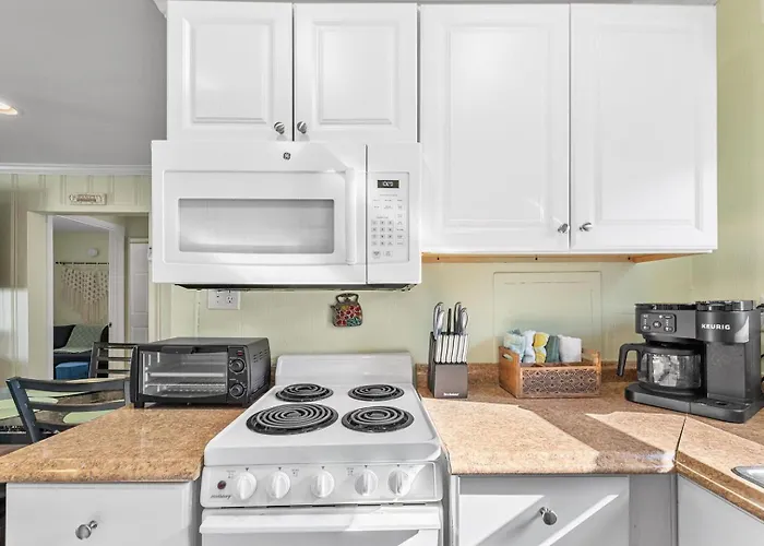 Apartment Parrot Bay 7 *