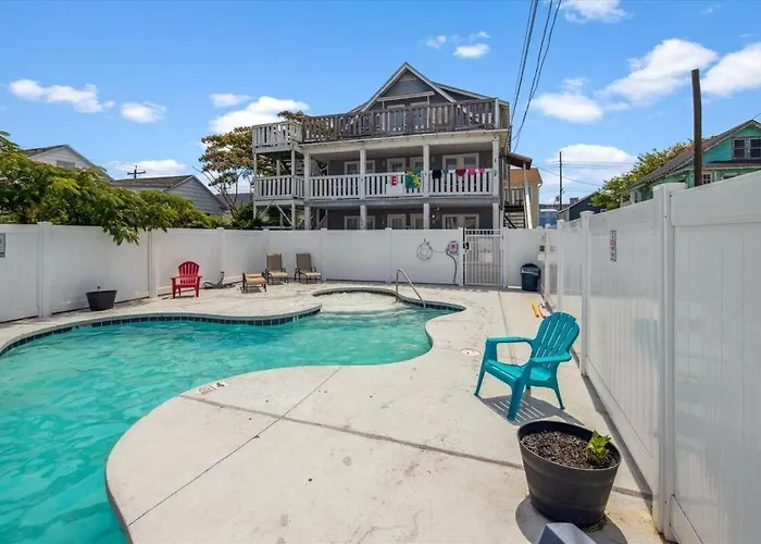 Parrot Bay 7 Apartment Ocean City