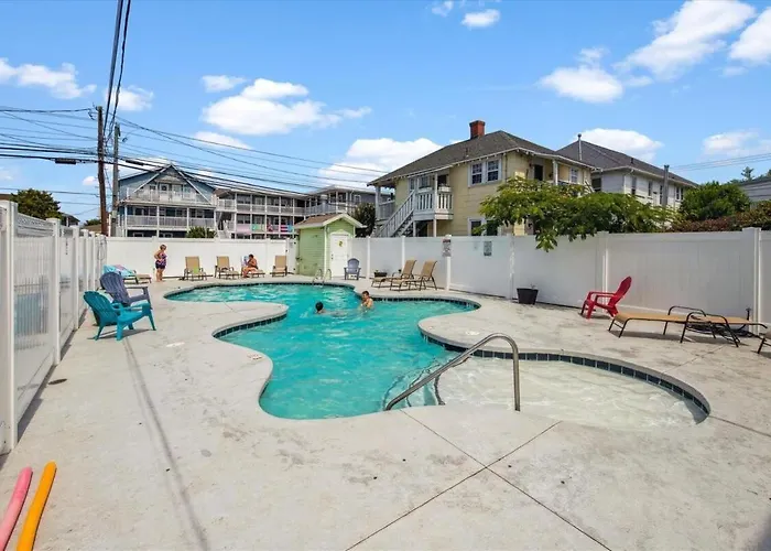 Parrot Bay 7 Ocean City
